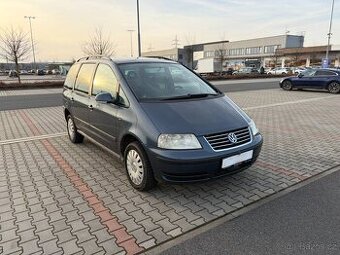 Volkswagen Sharan 1.9 TDi 7 míst