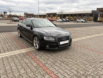 Audi A5 2.0 TFSi 132kw S-line koup. ČR