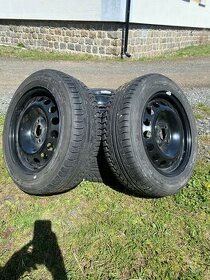 Zimní pneu Kumho 185/60 R15