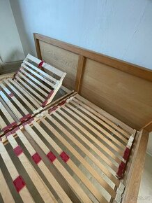 Manželská postel z masivu + kvalitní dřevěné rošty