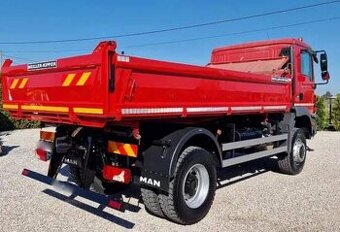 Řidič nákladního vozu MAN 4x4
