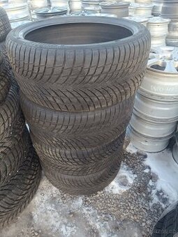 Zimní pneu 245/35r20 Nokian