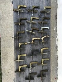 Mosazné kličky