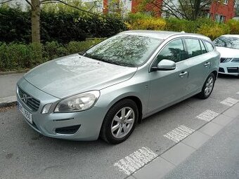 VOLVO V60 1.6i T3 OCEAN RACE 2012