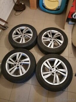 185/60/15 ET 38 letní Fabia 3