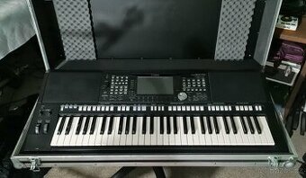 YAMAHA PSR S975 + CASE THON