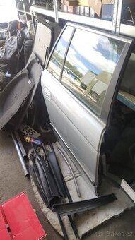 BMW e39 touring zadní pravé dveře Artic Silver