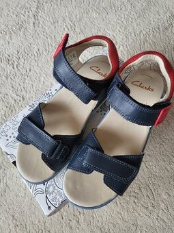 Nové modré kožené sandály Clarks, vel. 33