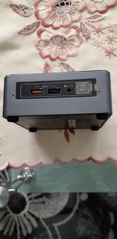 Prodam pc ,Intel NUC Mini PC (NUC6CAYH)
