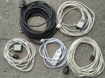 Prodám prodlužovací kabely/prodlužovací kabely 230 v