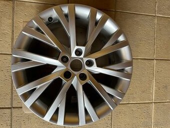 Originální litý disk Škoda Antares 18"