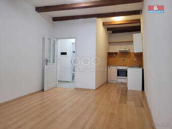 Pronájem bytu 1+kk, 35 m², Kolín, ul. Karlova