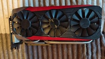 ASUS STRIX-R9390-DC3OC-8GD5-GAMING - grafická karta