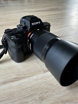 Sony A7RII+ Yongnuo 85 1.8