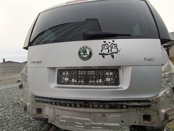 Kufr, vrata, 5. dveře Škoda Yeti 2011