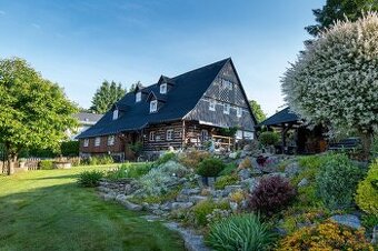 Exkluzivně: Chalupa s wellness a vinným sklepem