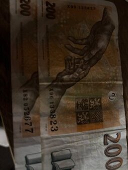 200 koruna z roku 2018 úplně poslední série X96