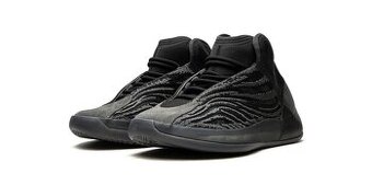 ADIDAS YEEZY QNTM ONYX black vel. 44 a 2/3