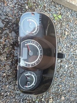 Přístrojová deska / budíky Hyundai i10 – 94023-1H000