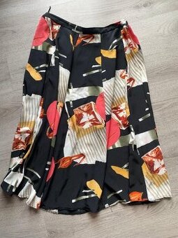Krásná dlouhá sukně Miss Saigon vel.44/XXL