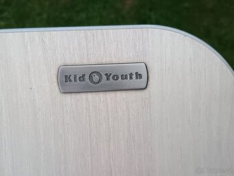 Prodám rostoucí dětský stůl Kid Youth – TOP STAV