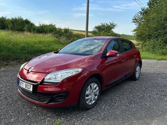 Renault Megane 1.6i 74kw Tažné 1 Maj. LPG