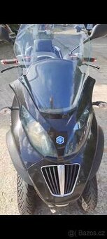 Piaggio MP3 400LT