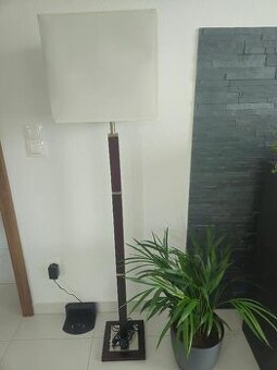 Prodám stojací lampa KIKA