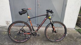 Leader fox Trap 2018 s výškou rámu 22", průměr kola 29"