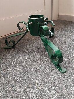 Stojan na vanoční stromeček