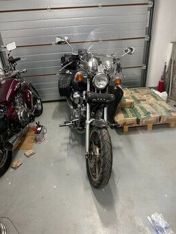 Yamaha XV 750 Virago