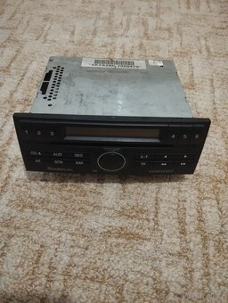 Autorádio Škoda symphony Fabia 1