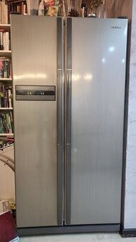 Americká lednice Samsung 496L
