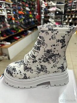 Damske zimni kotníčkové boty