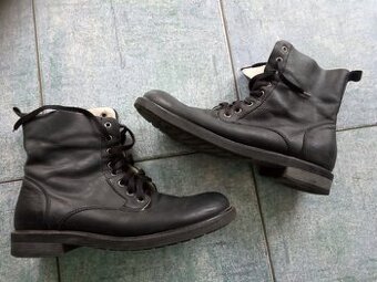 Dámská a pánská obuv-vel. 40