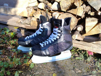 chlapecké brusle vel. 39