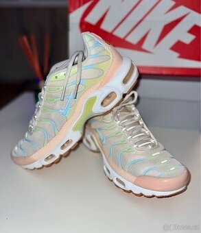 Nike W air max plus tuned