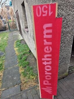 Okeni kastlik na rolety