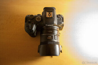 Canon EOS R6, redukce RF/EF, objektiv