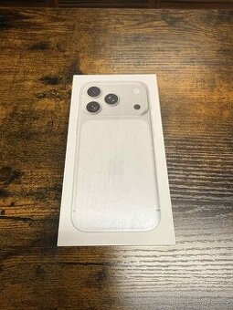 Apple iPhone 17 Pro 256GB stříbrný záruka 2 roky