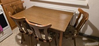 Stůl + 4 židle