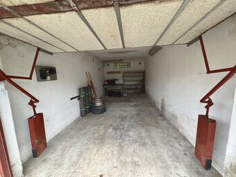 Pronájem garáže 18 m², ul. Na Mlýnku, Liberec