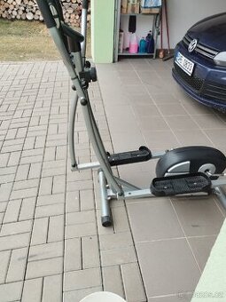 Eliptický trenažér