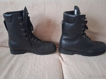 Prodám zimní kožené kanady