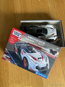 Auticko v top stavu a s nahradnimi dily