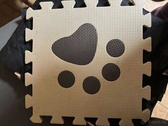 Podložka, pěnové Puzzle béžovo-hnědé tlapky