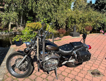 YAMAHA - Virago 535