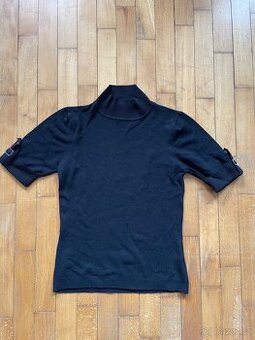 Svetřík černý dámský