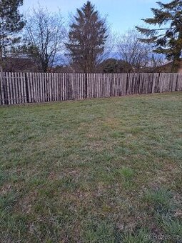 Plotové dílce z dřevěného  masivu+železné zinkované sloupky