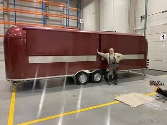 POJÍZDNÁ PRODEJNA ZMRZLINY / ICE CREAM FOOD TRUCK